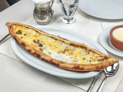 Karışık Pide