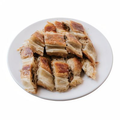 Kıymalı Karaköy Böreği