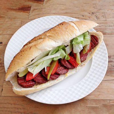 Tam Ekmek Arası Dana Sucuk