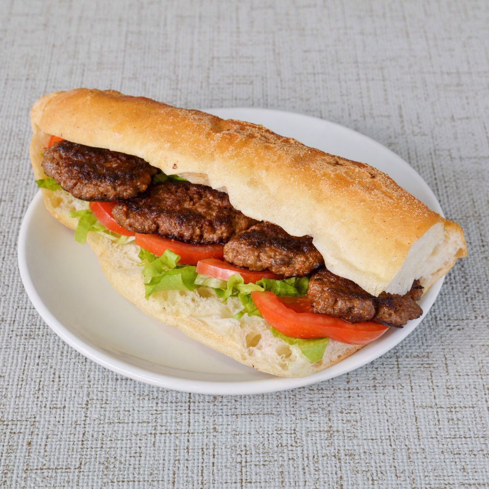 Üç Çeyrek Ekmek Köfte & Sucuk Karışık