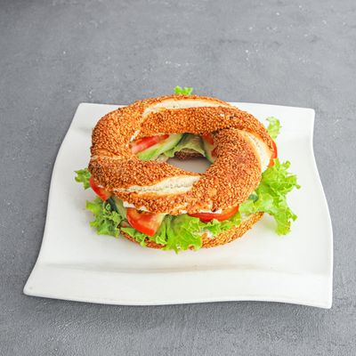 Simit Arası Beyaz Peynir & Domates