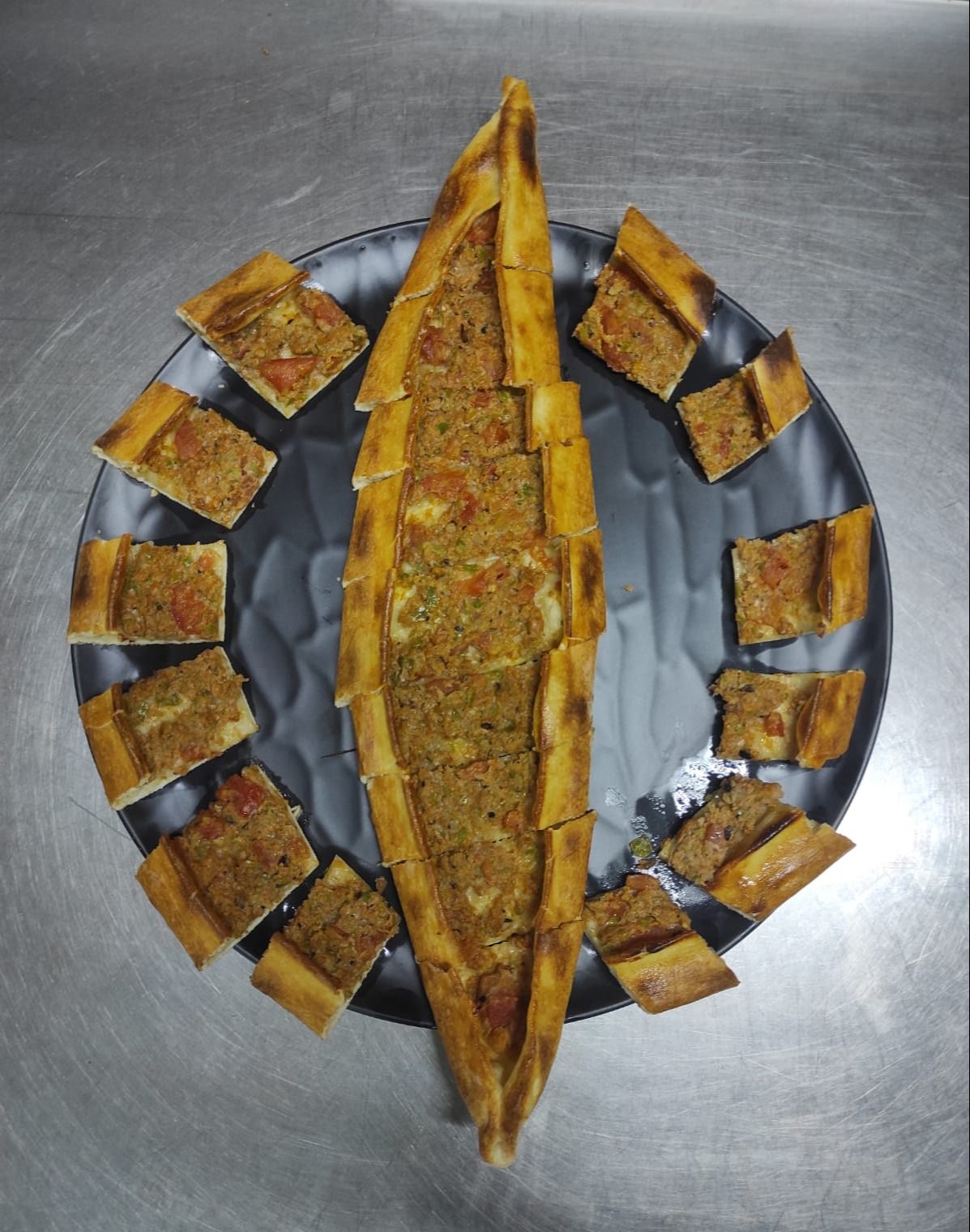 Kıymalı Pide