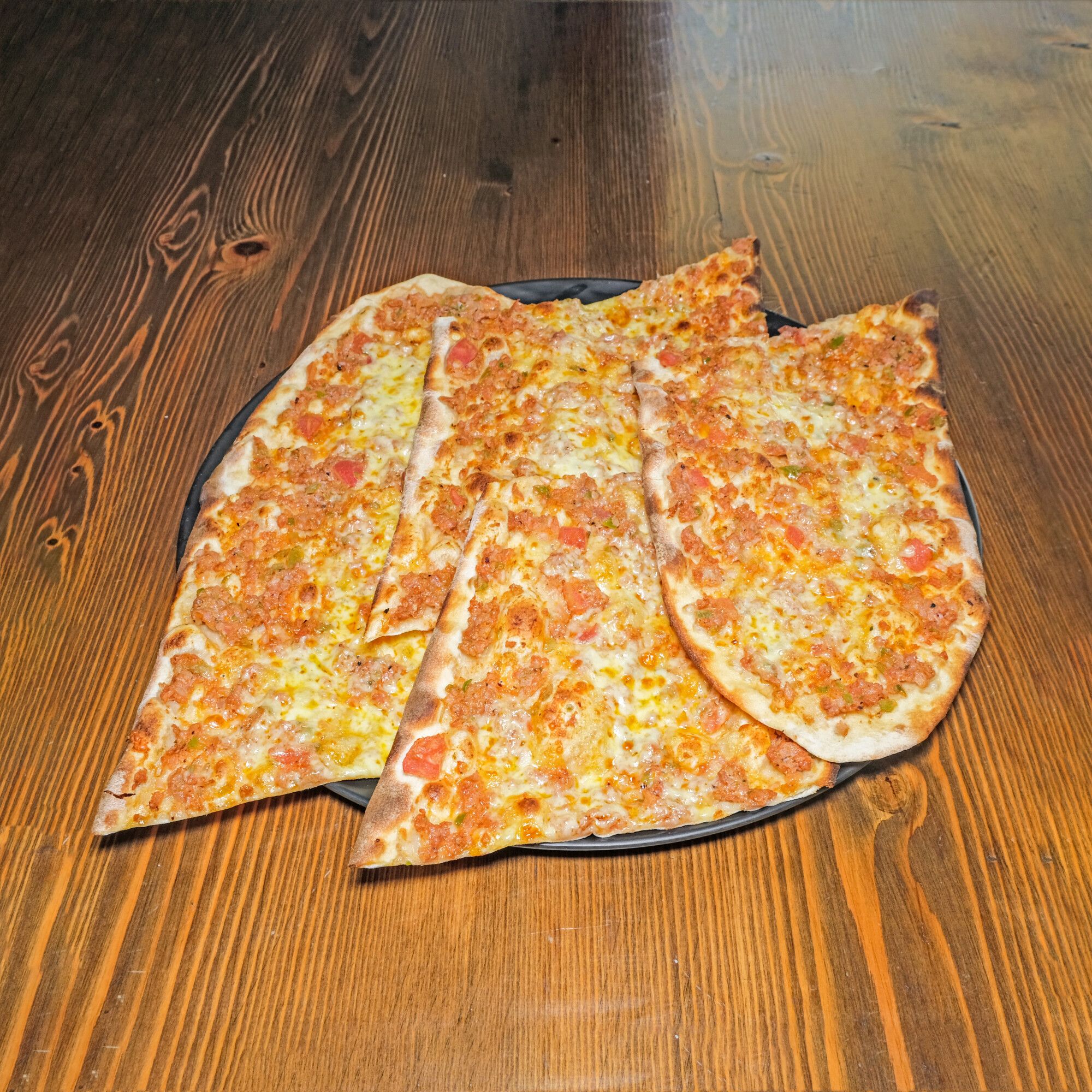 Konya Usulü Kıymalı Pide (Açık)