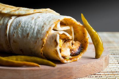 Etibol Mega Tavuk Döner Dürüm