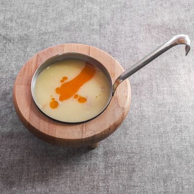 Tavuk Suyu Çorbası