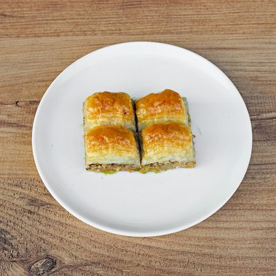 Cevizli Baklava