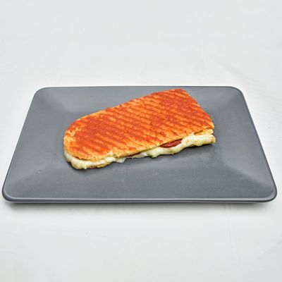 Sucuklu Kaşarlı Tost