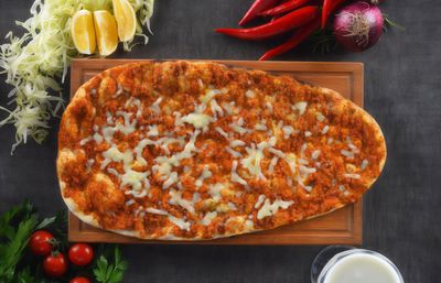 Kaşarlı Urfa Lahmacun