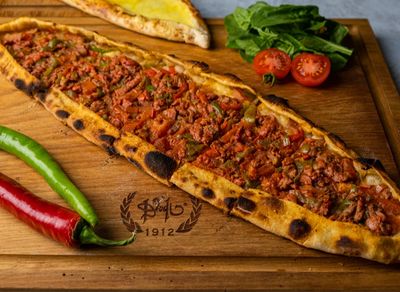 Kuşbaşılı Pide