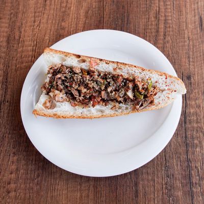 Çeyrek Ekmek Arası Sebzeli Kokoreç