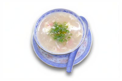 23- Deniz Ürünleri Çorbası