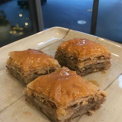 Cevizli Antep Ev Baklavası