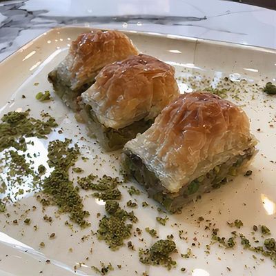 Fıstıklı Kuru Antep Baklava
