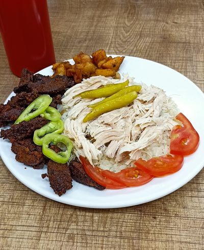 Tavuklu Ciğerli Pilav