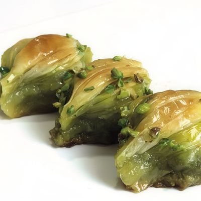 Midye Baklava (4 Adet)