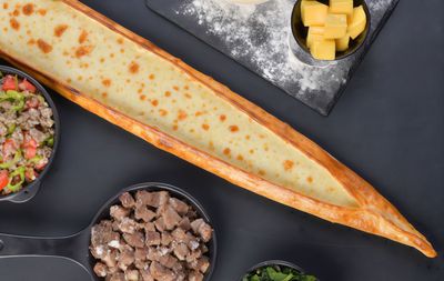 Kaşarlı Pide