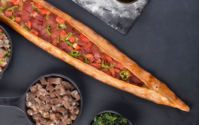 Sucuklu Pide