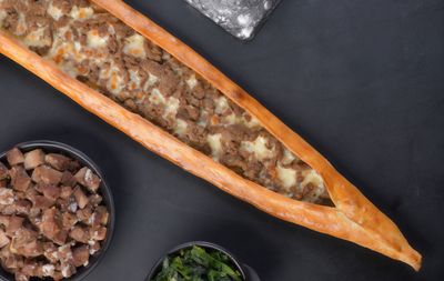 Kuşbaşı Kaşarlı Pide