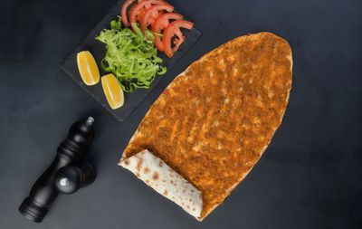 Lahmacun (Acılı)