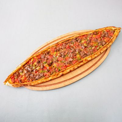 Kaşarlı Kuşbaşılı Mantarlı Pide