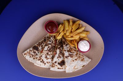 Tavuklu Quesadilla