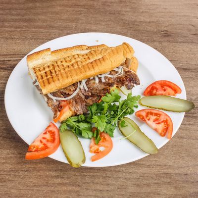 Yarım Ekmek Arası Et Döner