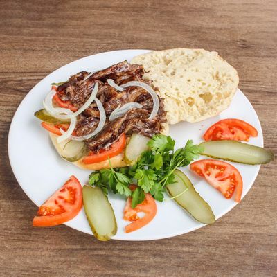 Tombik Ekmek Arası Et Döner