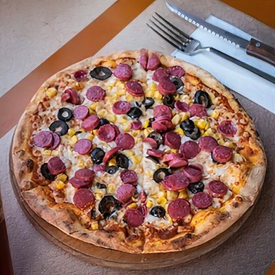Sosisli Pizza (Orta)