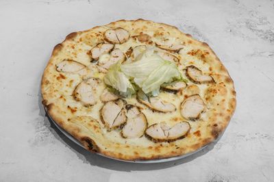 Sezar Soslu Tavuk Pizza (Orta)