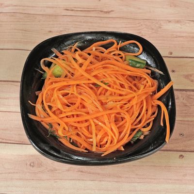 Havuç Salatası