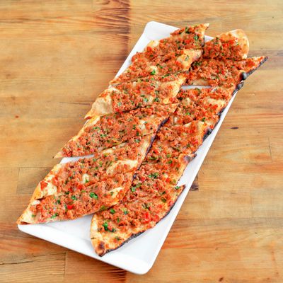 Konya Usulü Etli Ekmek