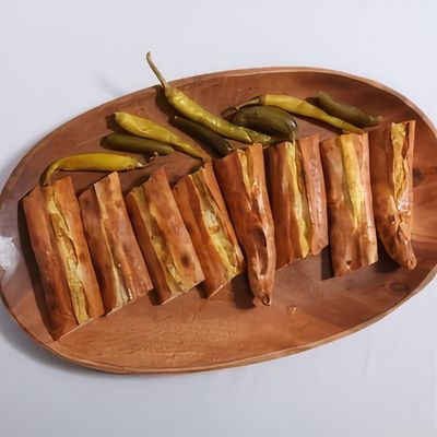 Peynirli Özel Karışık Pide (Kapalı)