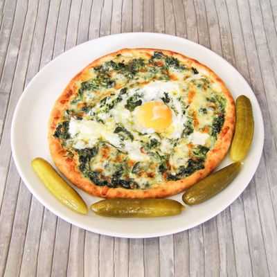 Kaşarlı Ispanaklı Pide (Yuvarlak)