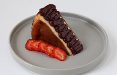 Çilekli Bask Cheesecake