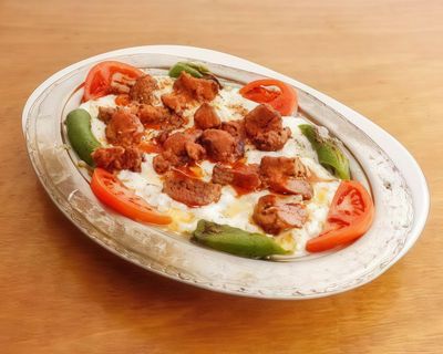 Alinazik Kebap (Kuzu Şişten)