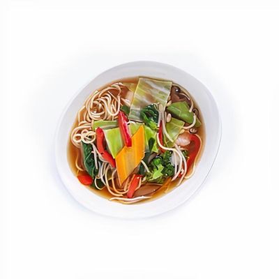 Sebzeli Tavuklu Noodle Çorba