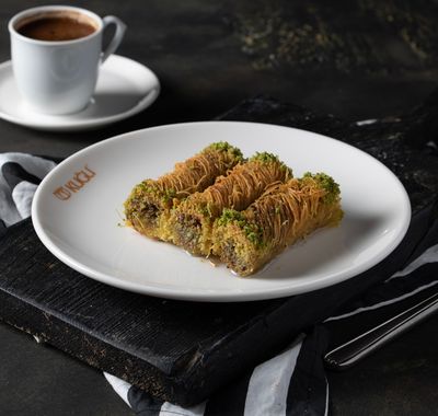 Fıstıklı Burma Kadayıf (2 Adet)