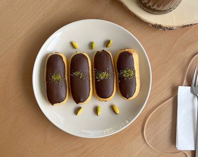 8'li Belçika Çikolatalı Ekler