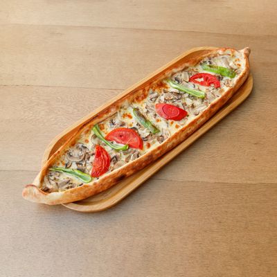 Mantarlı Pide