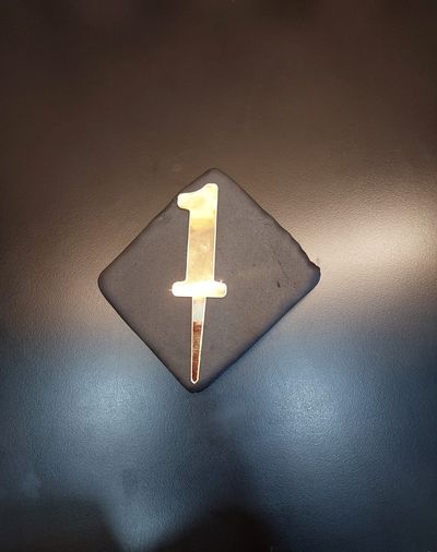 1 Rakamı Gold Pleksi