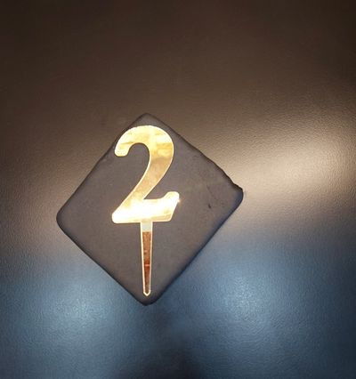 2 Rakamı Gold Pleksi