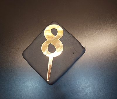 8 Rakamı Gold Pleksi
