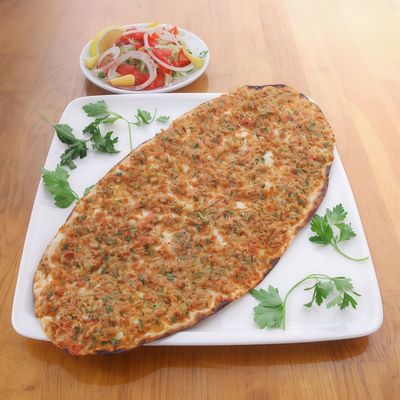 Akademi Etibol Lahmacun