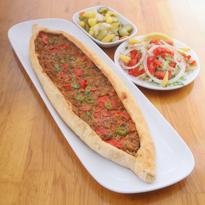 Kıymalı Pide