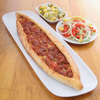 Kuşbaşılı Pide