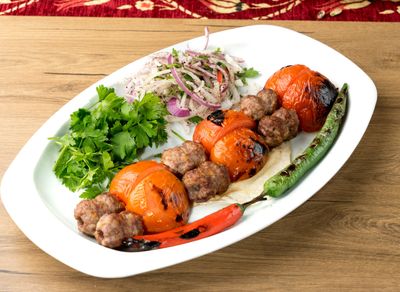 Domatesli Kebap