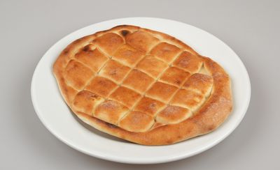 Fırında Tırnak Pide