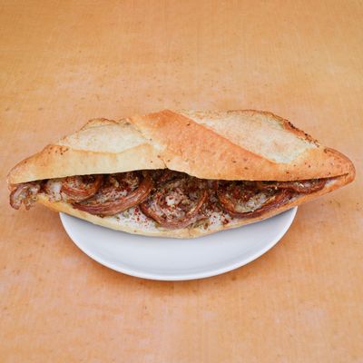 Tam Ekmek Arası İzmir Usulü Kokoreç