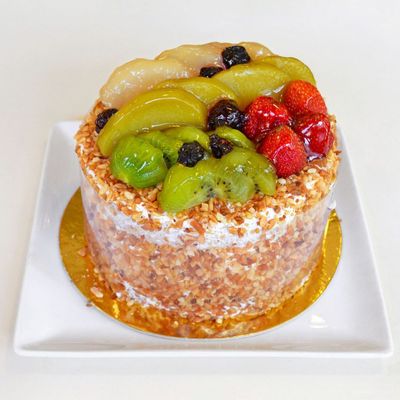 Meyveli Pasta (6-8 Kişilik)