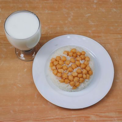 Nohutlu Pilav (600 gr.) Menü 1